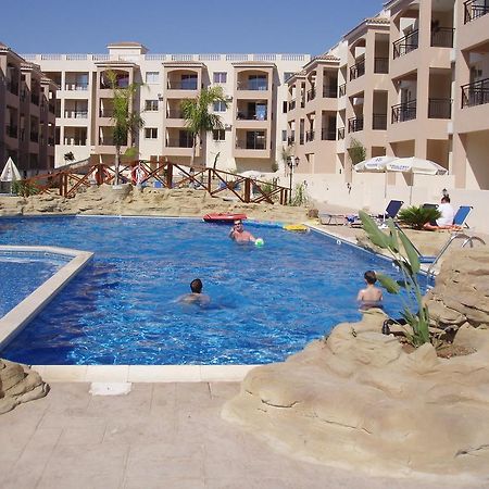 Royal Seacrest Apartments Aphrodite Hills Kültér fotó